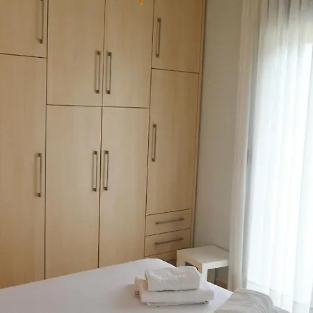 Thea Sea View Private Pool Villa, 别墅 尼基季