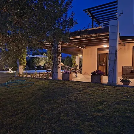 Thea Sea View Private Pool Villa, Nikiti (Sithonia)