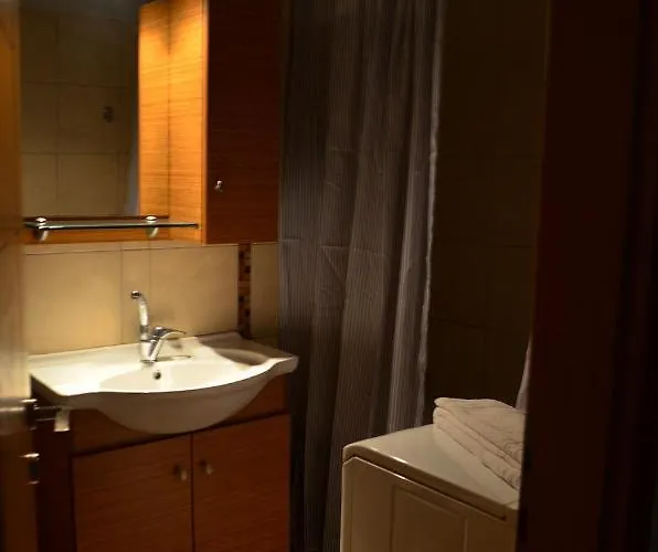 Thea Sea View Private Pool Villa, וילה ניקיטי