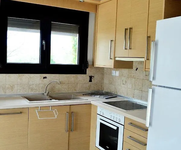 Thea Sea View Private Pool Villa, ניקיטי