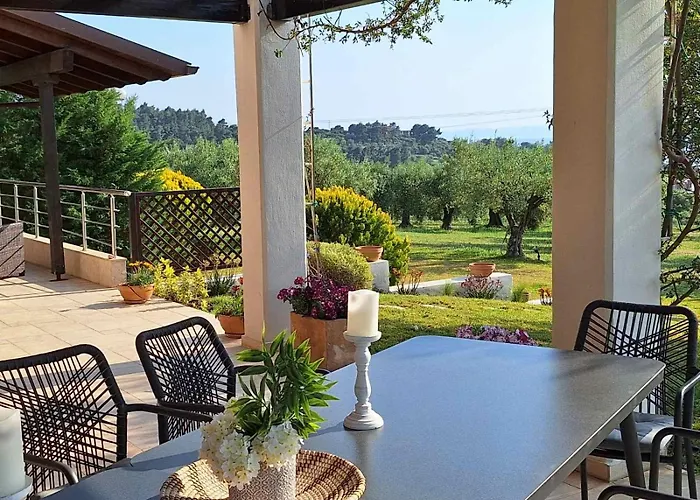 Thea Sea View Private Pool Villa, וילה *
